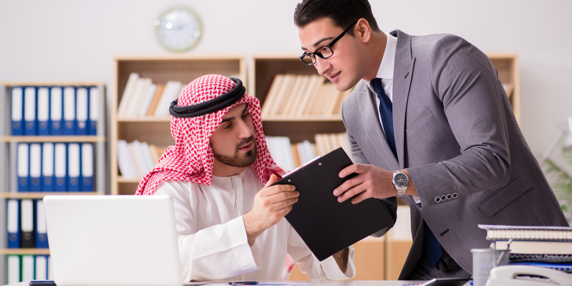فن ادارة العقود والمشتريات والمناقصات